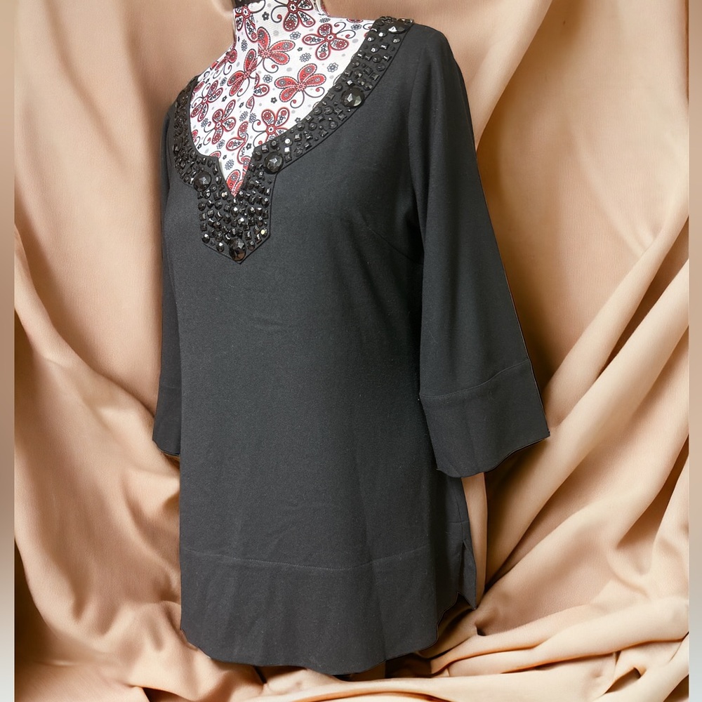 BCBGMAXAZRIA Black Beaded V-Neck Tunic Top XL